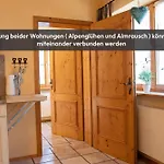 Haus Alpenstern Alpengluehen * غرينو